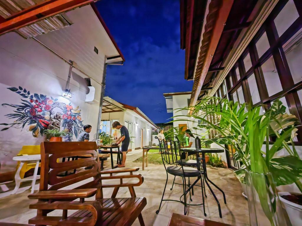 Chiang Mai Gate House 호텔 외부 사진